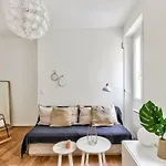 Appartement Tour Eiffel - Eglise 2